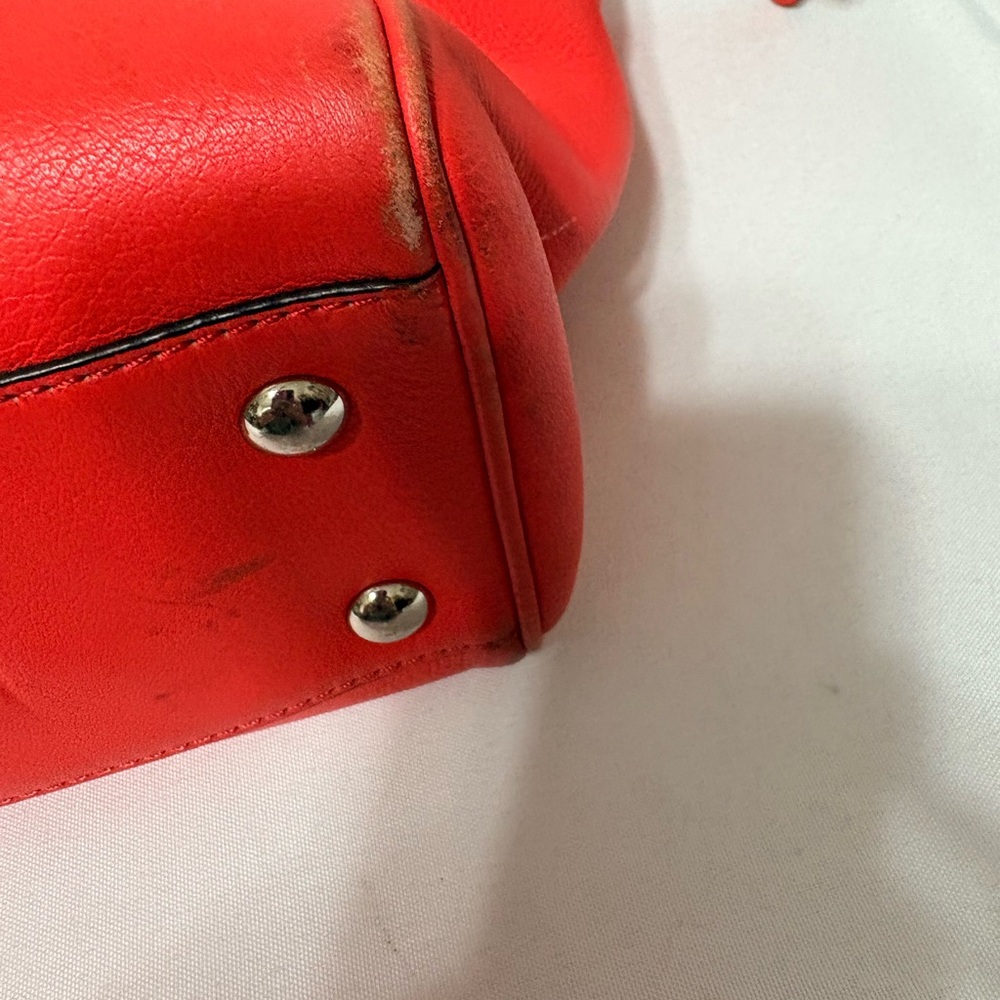 Coach Legacy Medium Candace Carryall in vermillion red glove-tanned leather - Picture 10 of 12